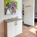 Emma Apartment *